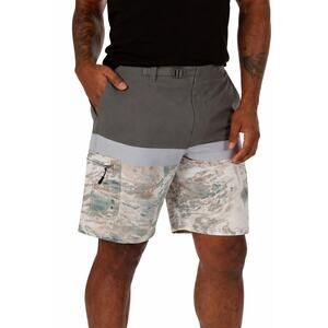NWT Realtree Men’s Performance Hybrid Fishing Shorts Gray Camo Size L (36–38)